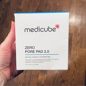 Medicube Zero Pore Pad 2.0